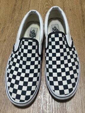 Vans Men’s Checkerboard Slip-On Shoes - Black & White